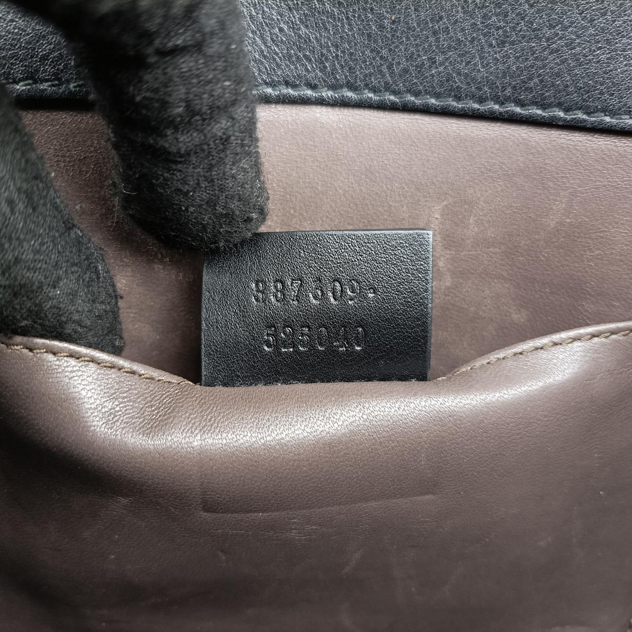 Interlocking G Black Enamel A018961404