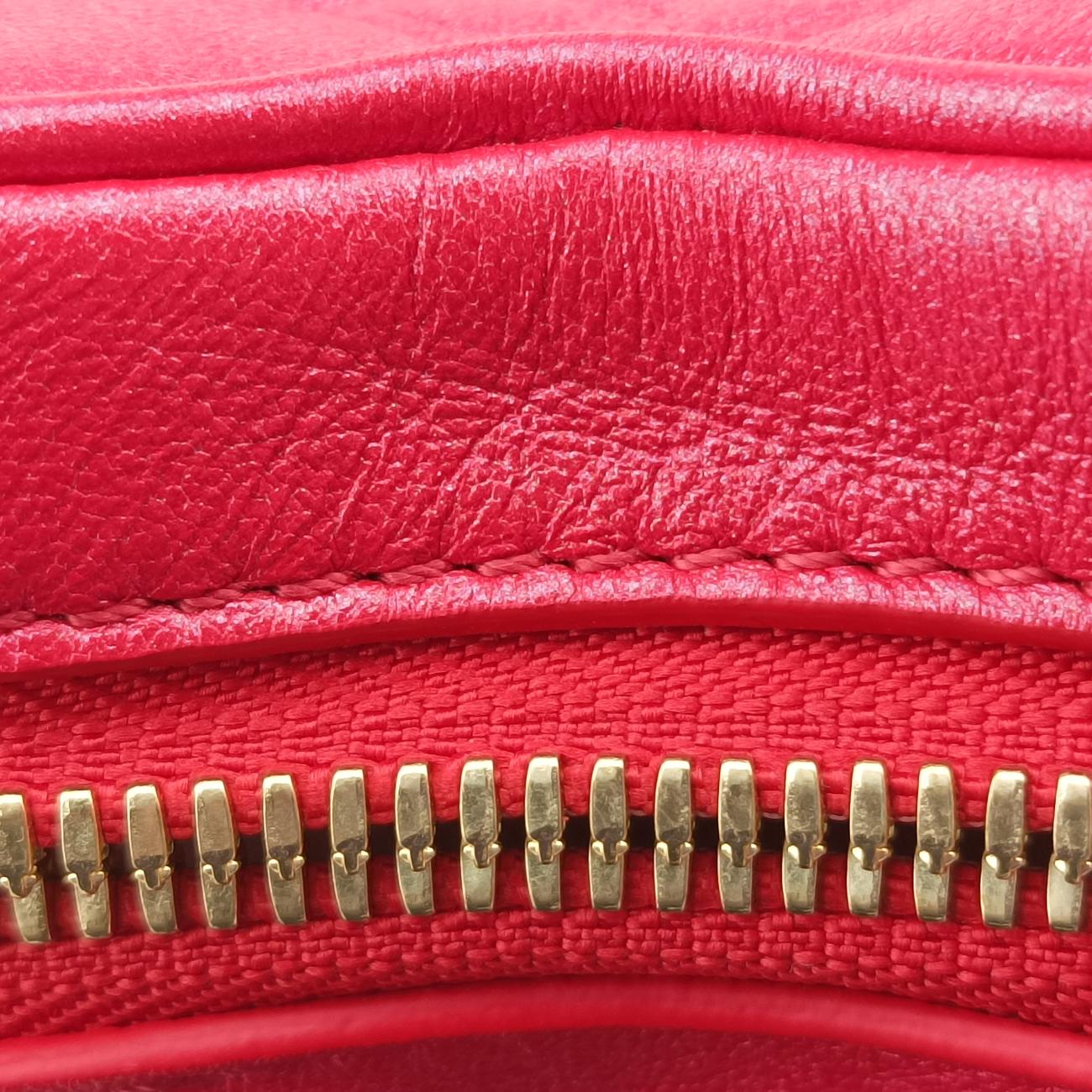 Heart on Chain Red Lambskin ICチップ