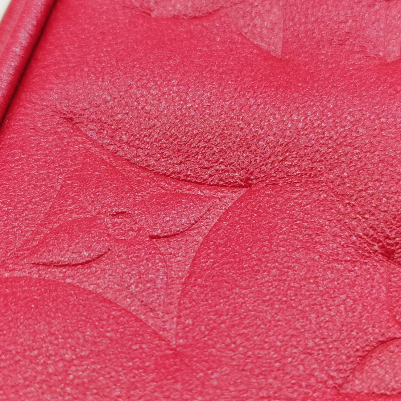 Heart on Chain Red Lambskin ICチップ