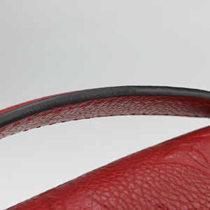 Pochette MéTIS MM Scarlet Red Monogram Empreinte AR4147 ICチップ