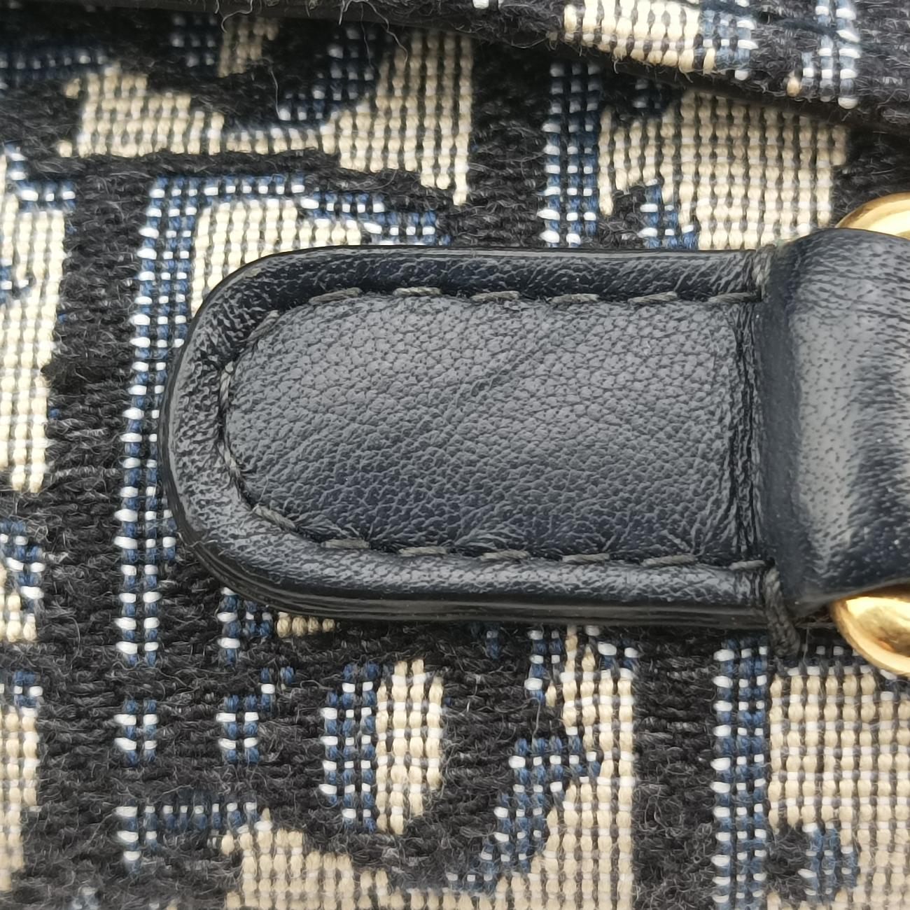 Saddle Gray x Navy Jacquard 50-MA-1109