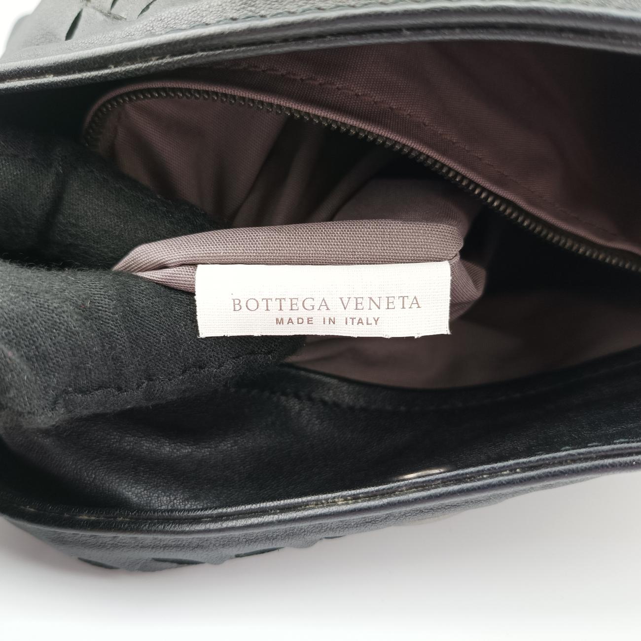 Intrecciato Black lambskin B03396322Z
