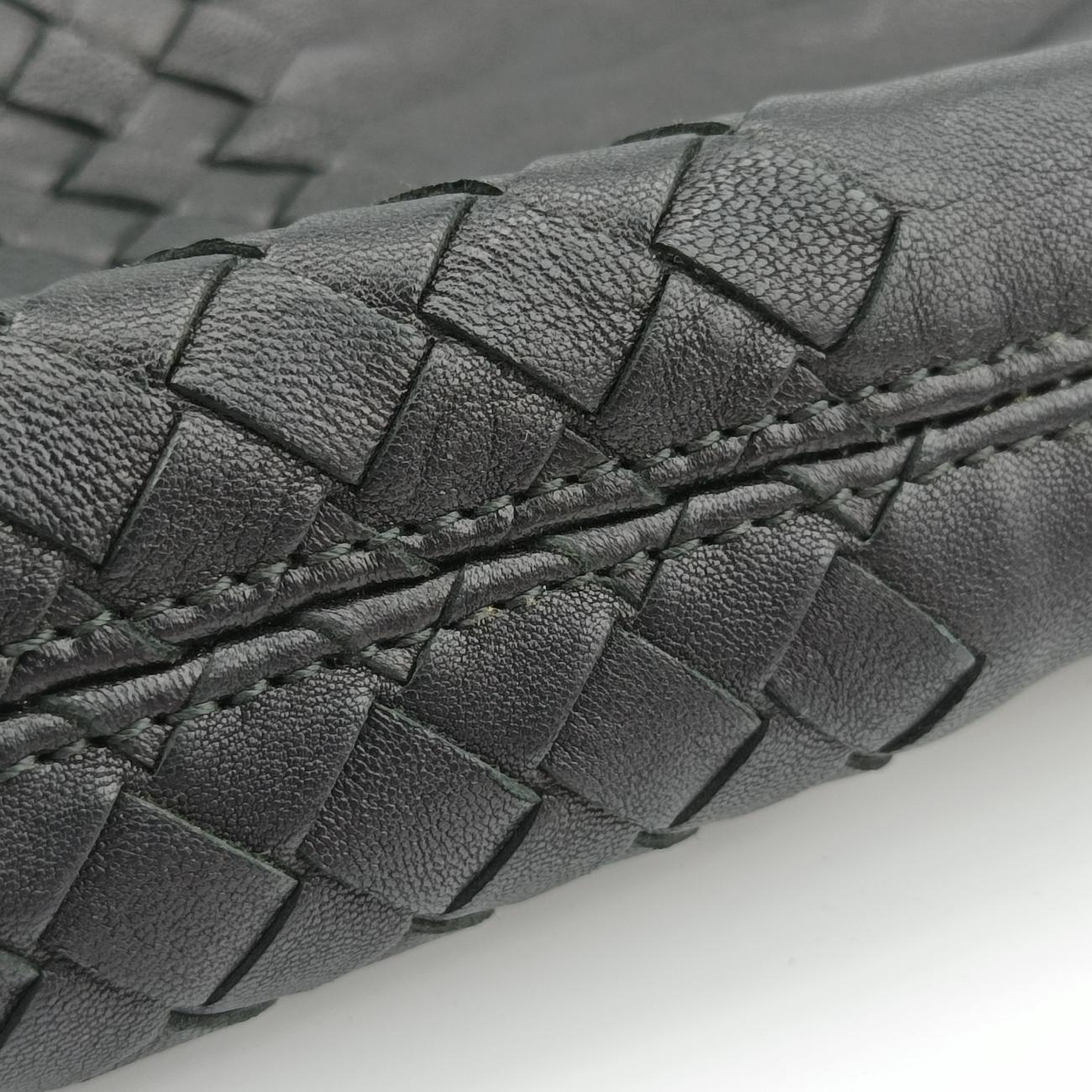 Intrecciato Black lambskin B03396322Z