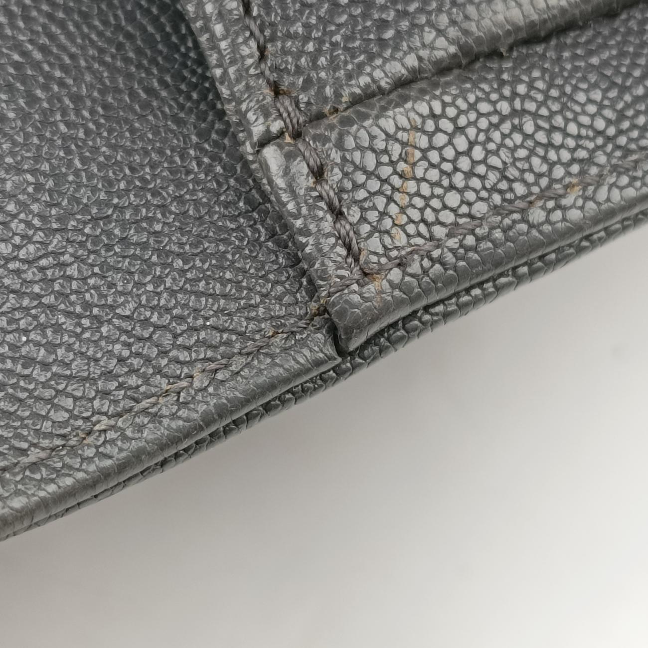 BOY CHANEL Grey caviar skin 26480755