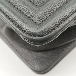 BOY CHANEL Grey caviar skin 26480755