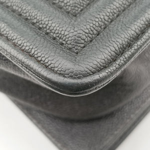 BOY CHANEL Grey caviar skin 26480755