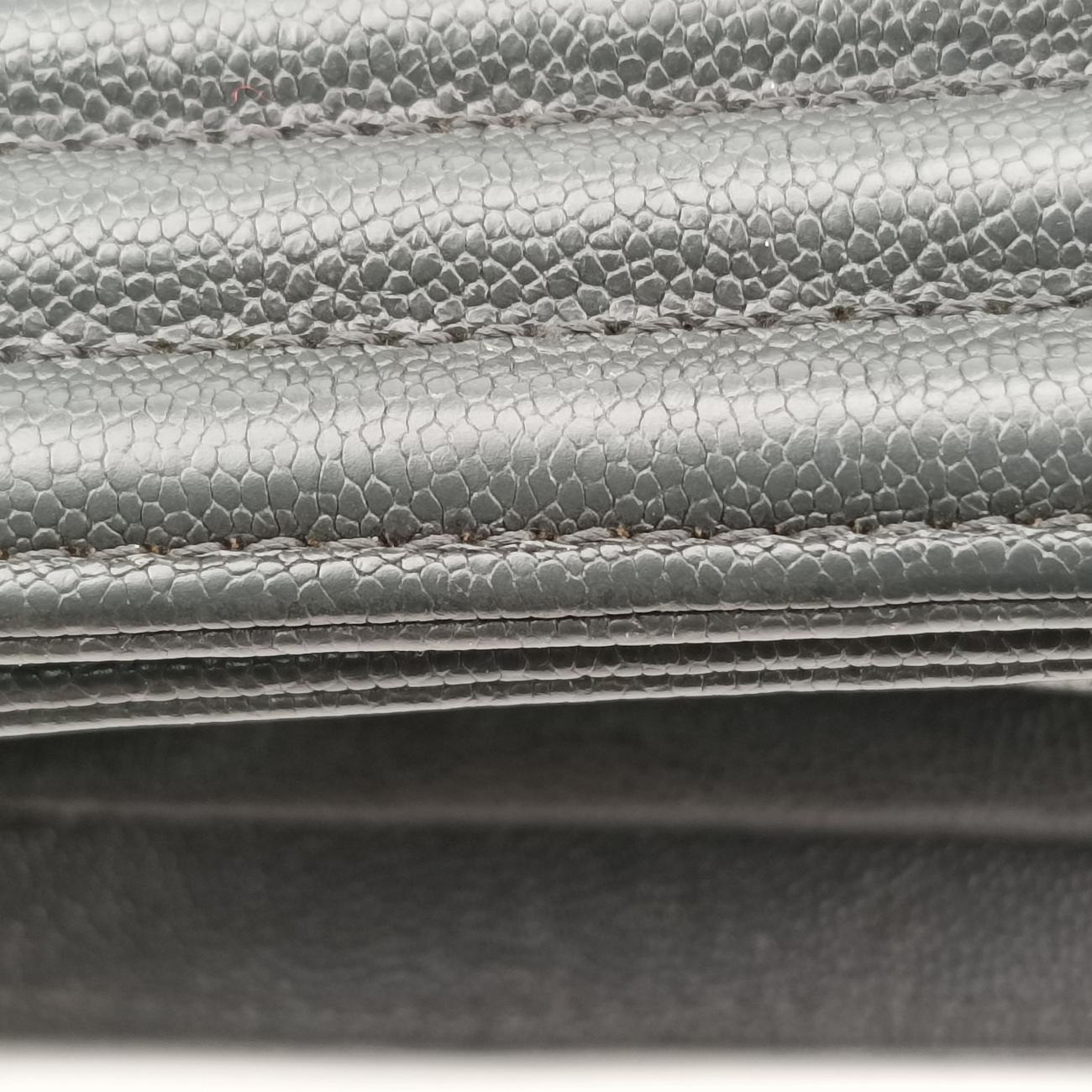 BOY CHANEL Grey caviar skin 26480755