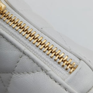 Cannage Vibe Hobo micro White lambskin 19-MA-0232