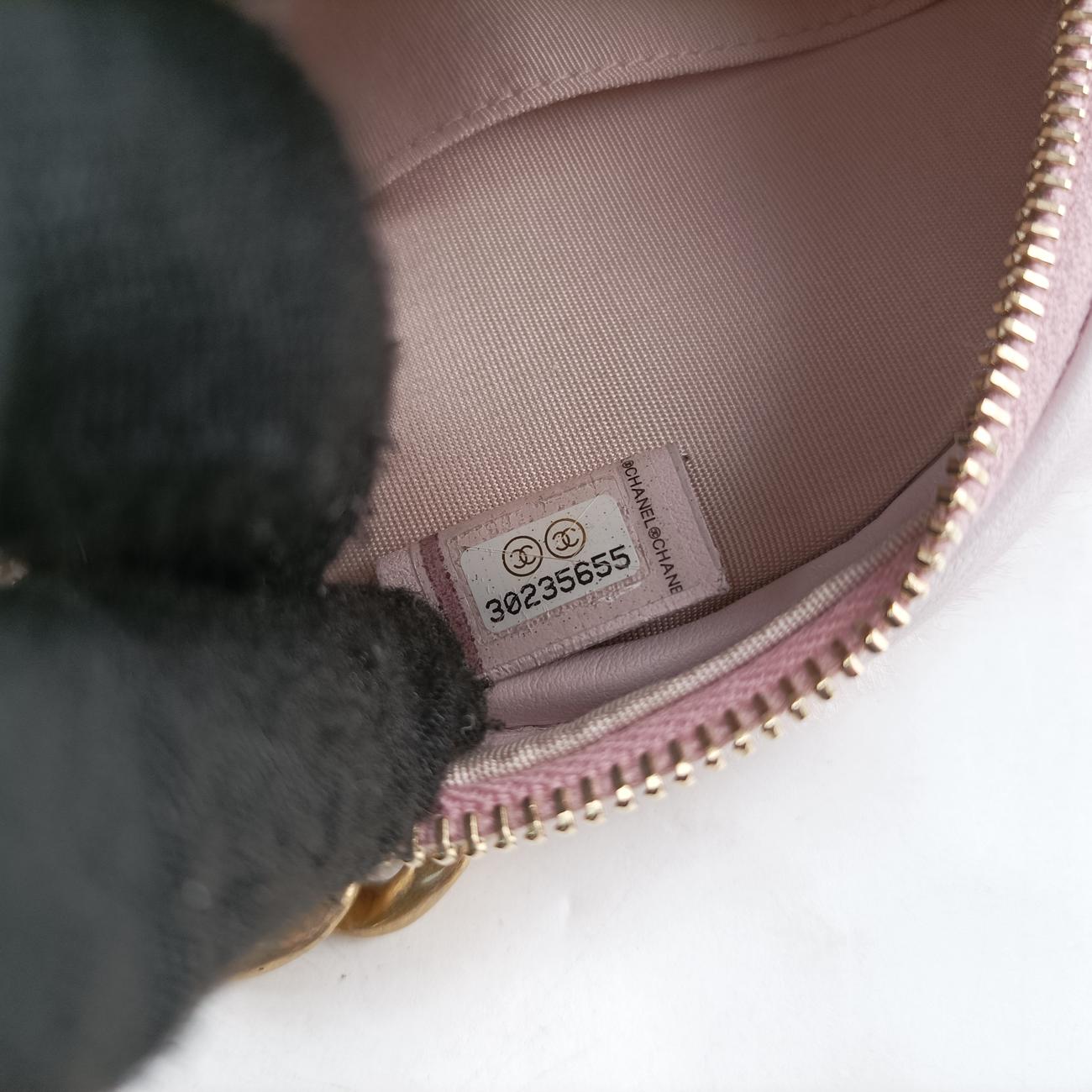 CHANEL 19 Round Pink Leather × wool 30235655