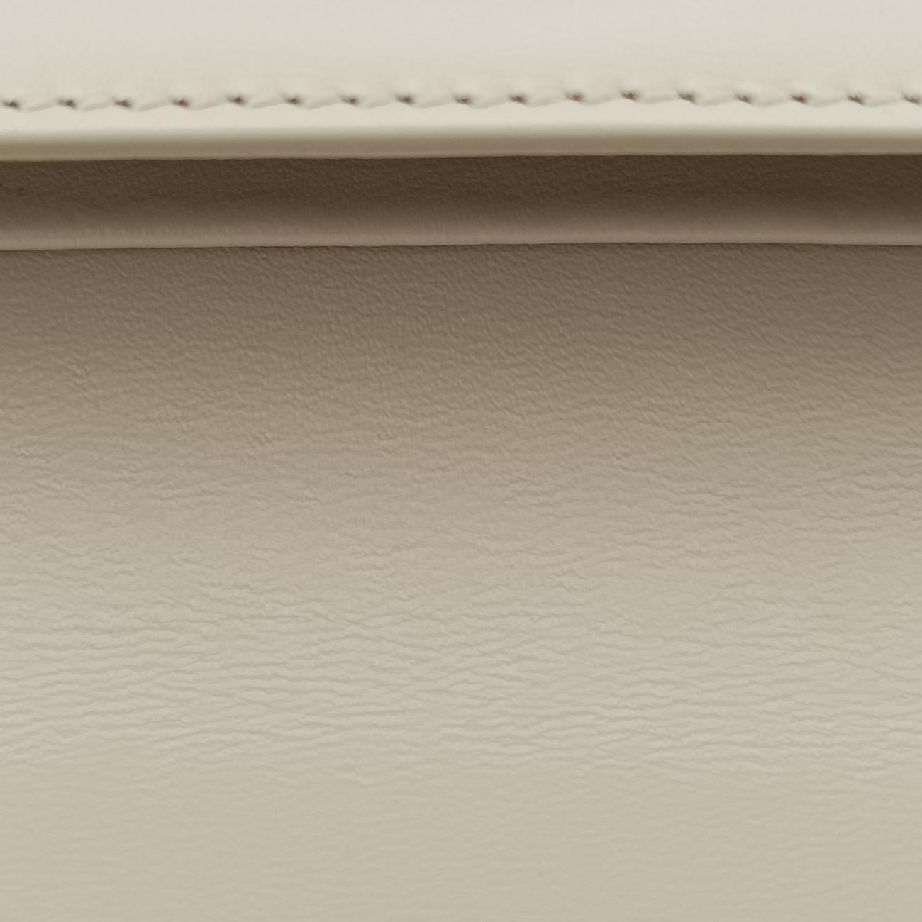 Triomphe White Leather C-GU-4211