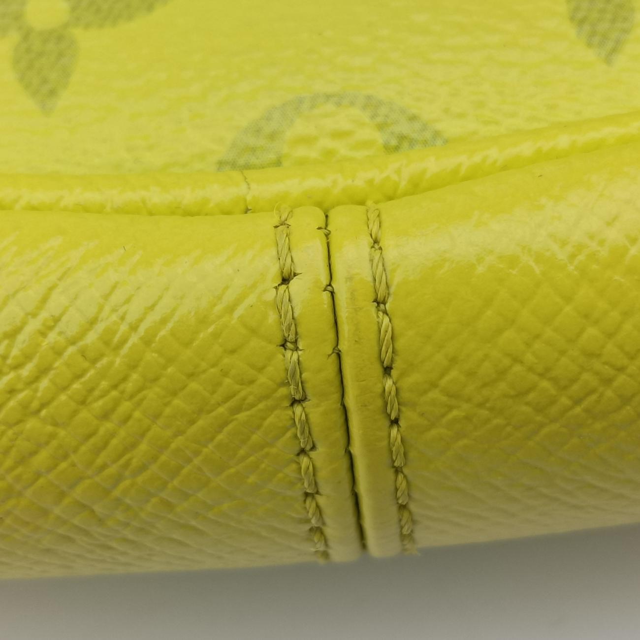 Taiga Rama Bum Bag Outdoor Jaune Taiga Leather/Monogram Eclipse M30251 FO 4139 Jaune Taiga Leather/Monogram Eclipse FO 4139