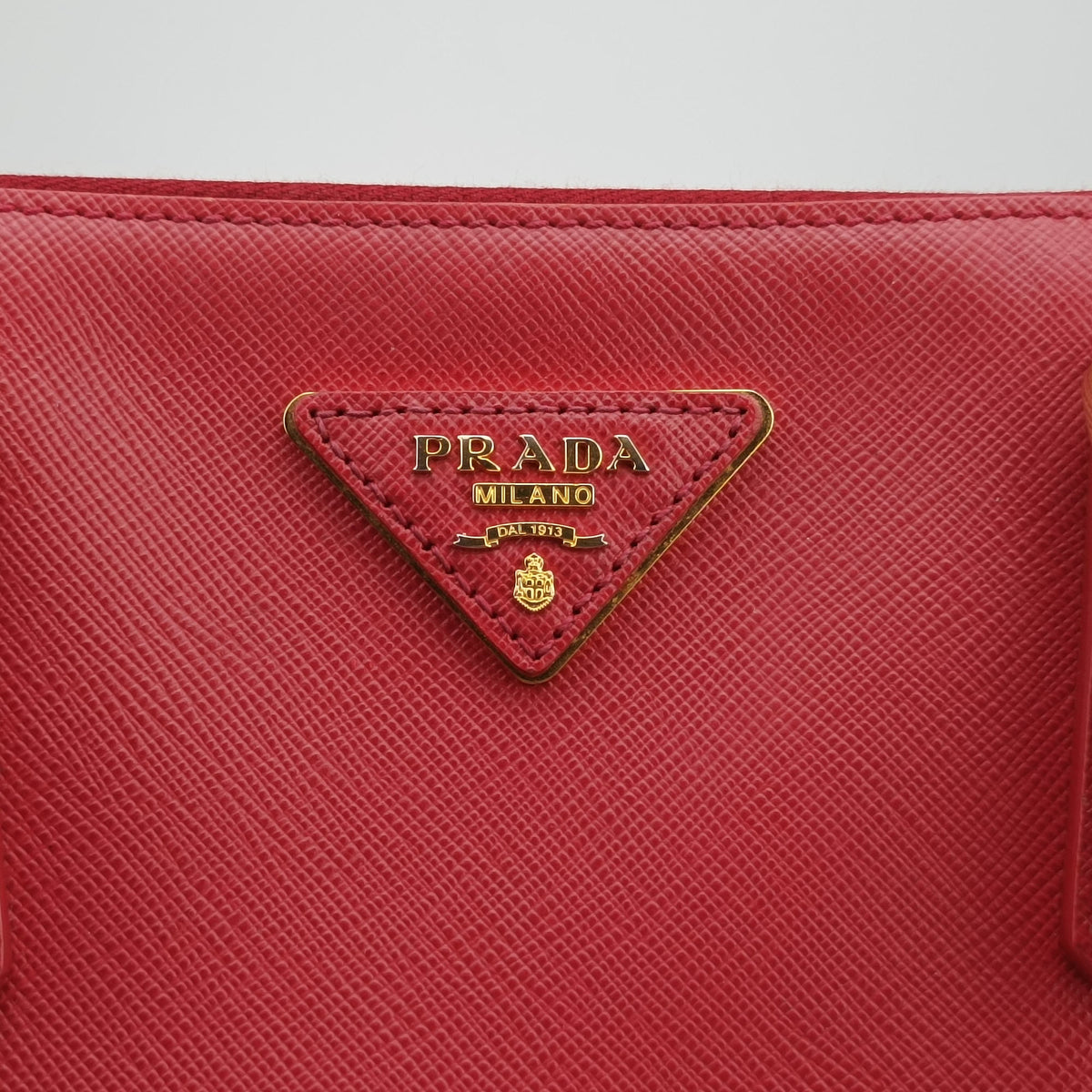 Secondhand Prada Galleria Red SAFFIANO Leather BN1786 handbag | stylenewstar