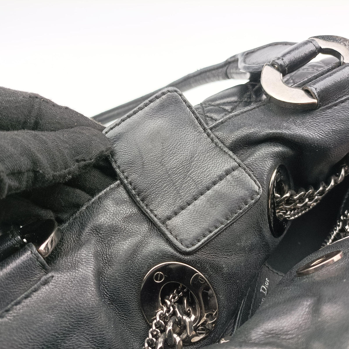 Pre-owned Christian Dior Cannage stitching Black Lambskin  handbag | stylenewstar