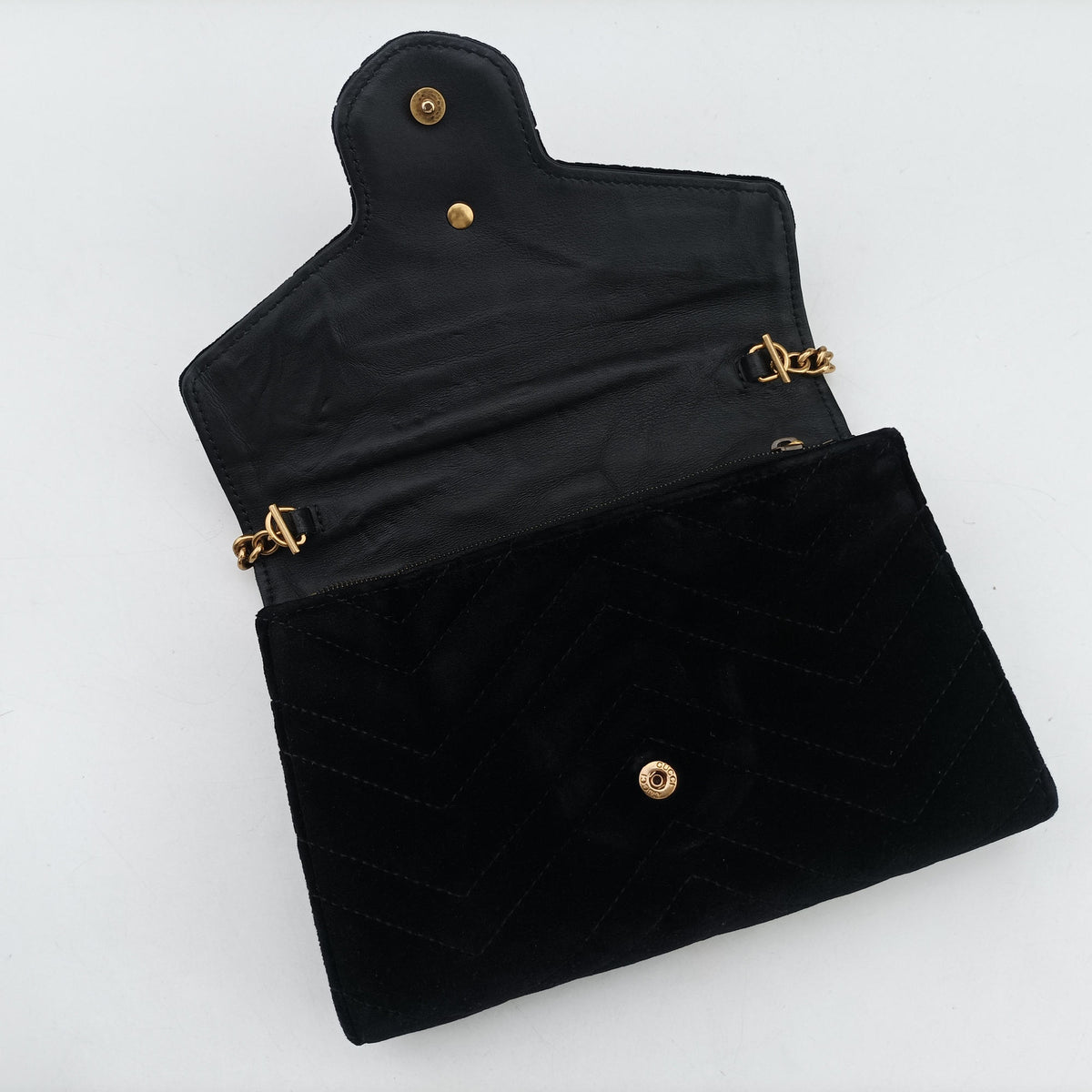 Pre-owned Gucci GG Marmont Black velour 474575 shoulderbag | stylenewstar