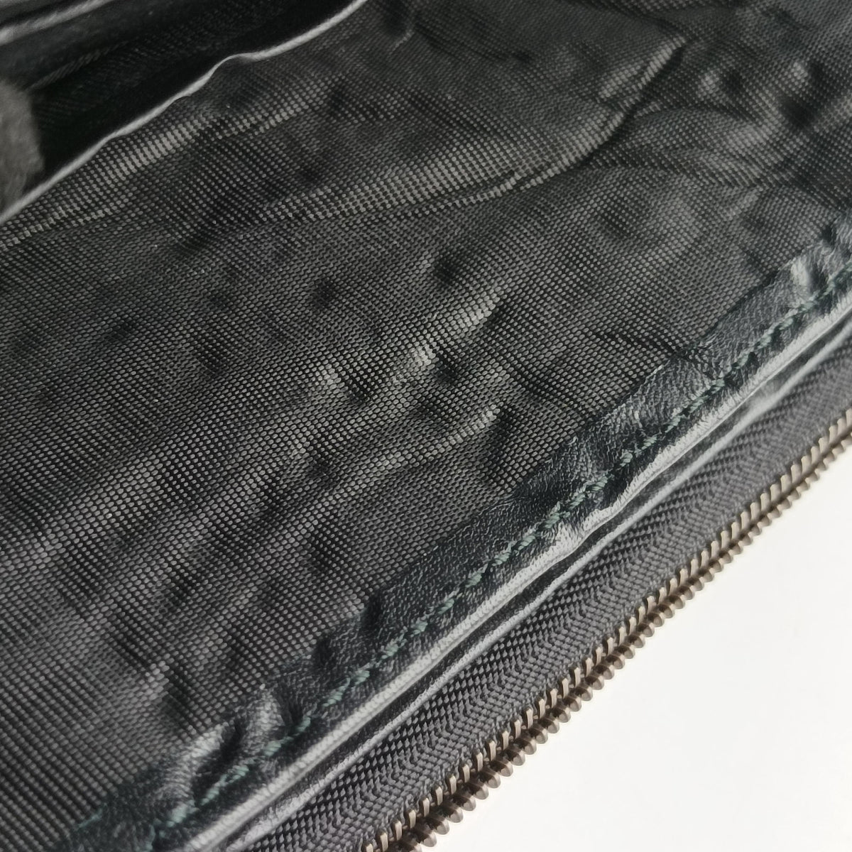 Pre-owned Gucci GG Marmont Black velour 474575 shoulderbag | stylenewstar