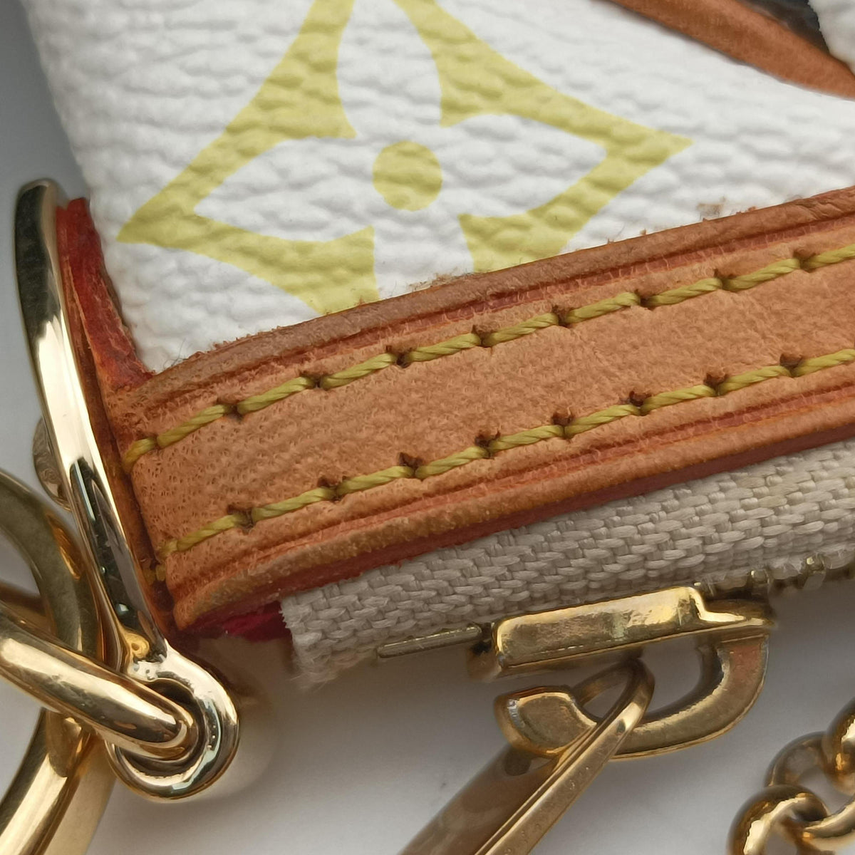 Pre-owned Louis Vuitton Pochette Mira MM Pouch white Monogram Multicolor M60096 handbag | stylenewstar