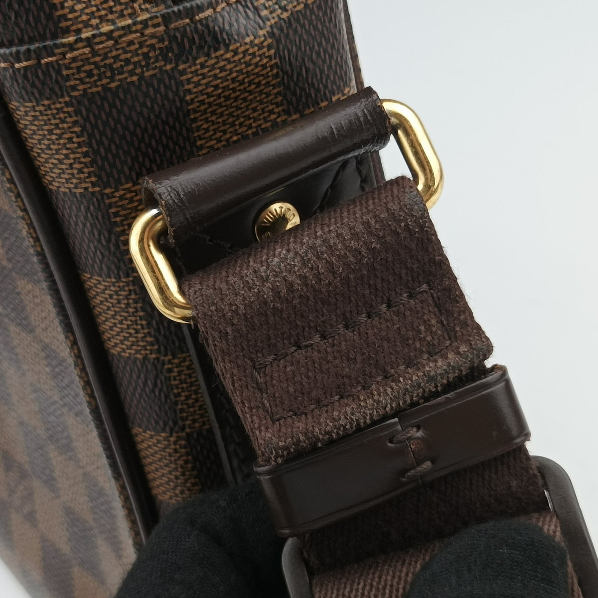 Secondhand Louis Vuitton SHELTON MM EBENE Damier Canvas N41149 shoulderbag | stylenewstar