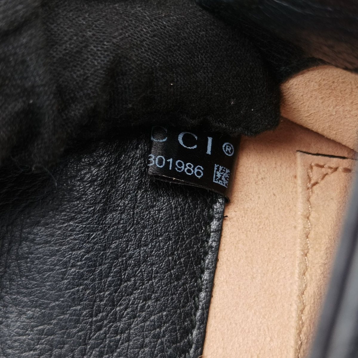 Pre-owned Gucci Totem  Sherry line Butterfly Black Leather 505387 shoulderbag | stylenewstar