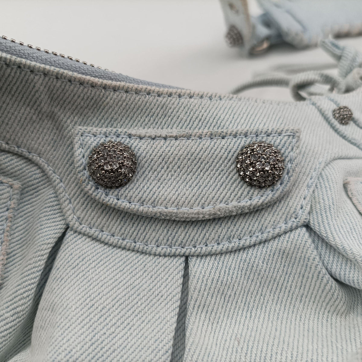 Secondhand Balenciaga Le Cagole Blue Denim  shoulderbag | stylenewstar