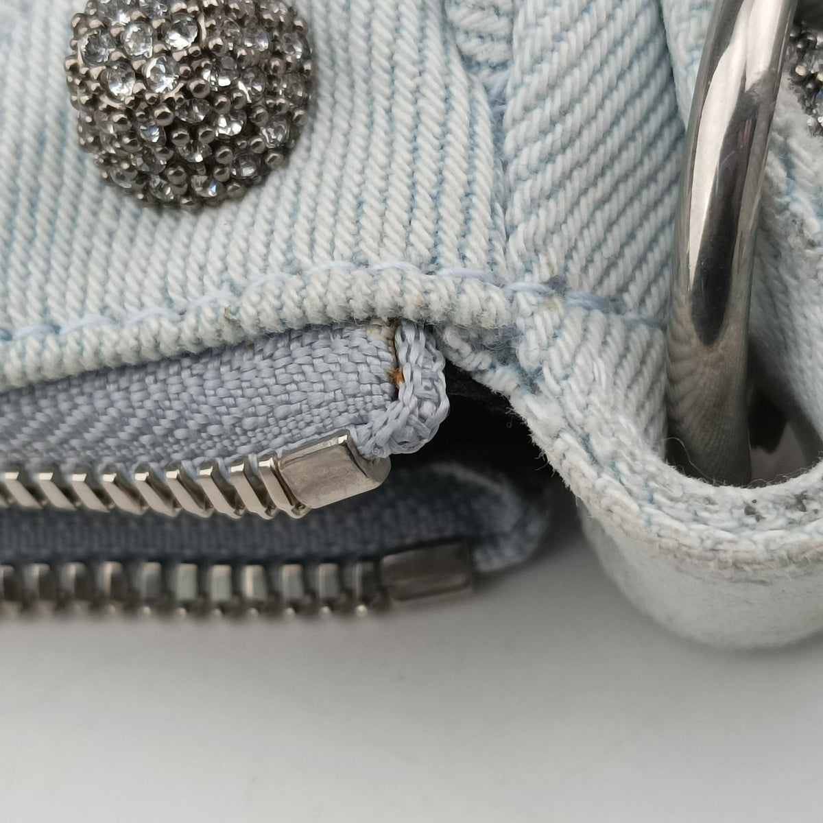Secondhand Balenciaga Le Cagole Blue Denim  shoulderbag | stylenewstar