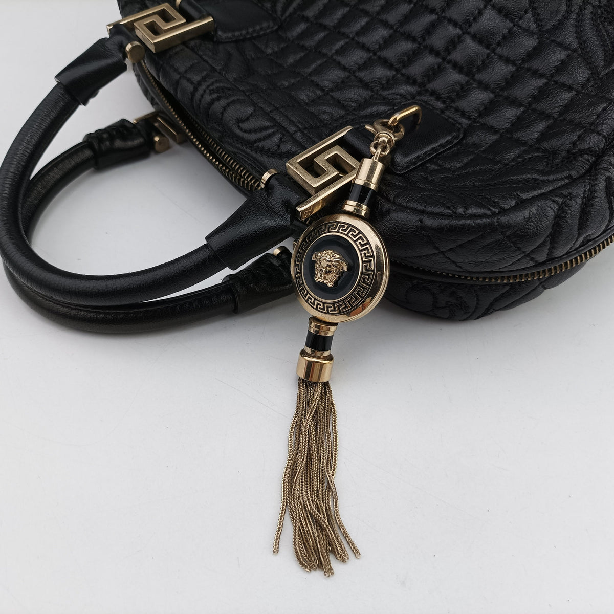 Pre-owned VERSACE Medusa Demetra Vanitas Satchel Black Leather  shoulderbag | stylenewstar
