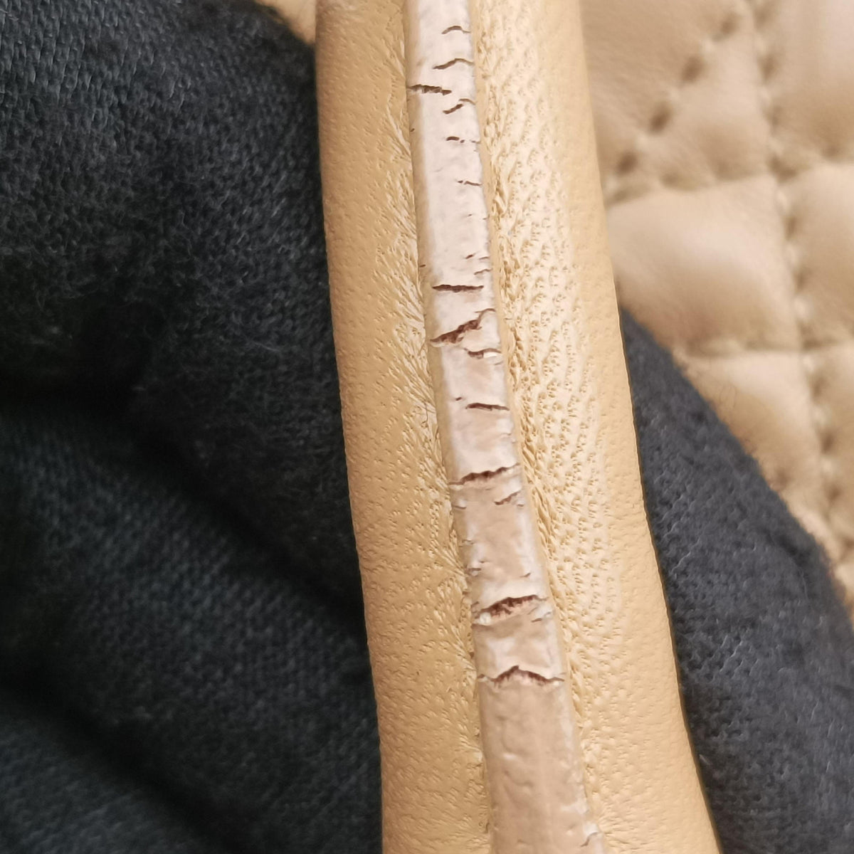 Pre-owned Christian Dior Cannage stitching Camel Lambskin  handbag | stylenewstar