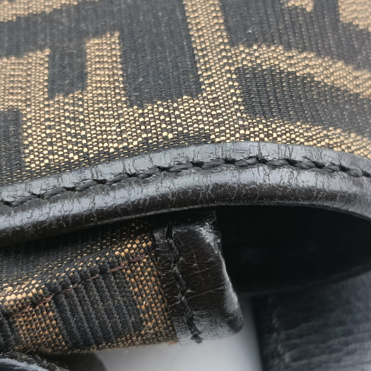 Vintage Fendi B bag zucca Brown×Black Canvas×Leather 8BR551 shoulderbag | stylenewstar