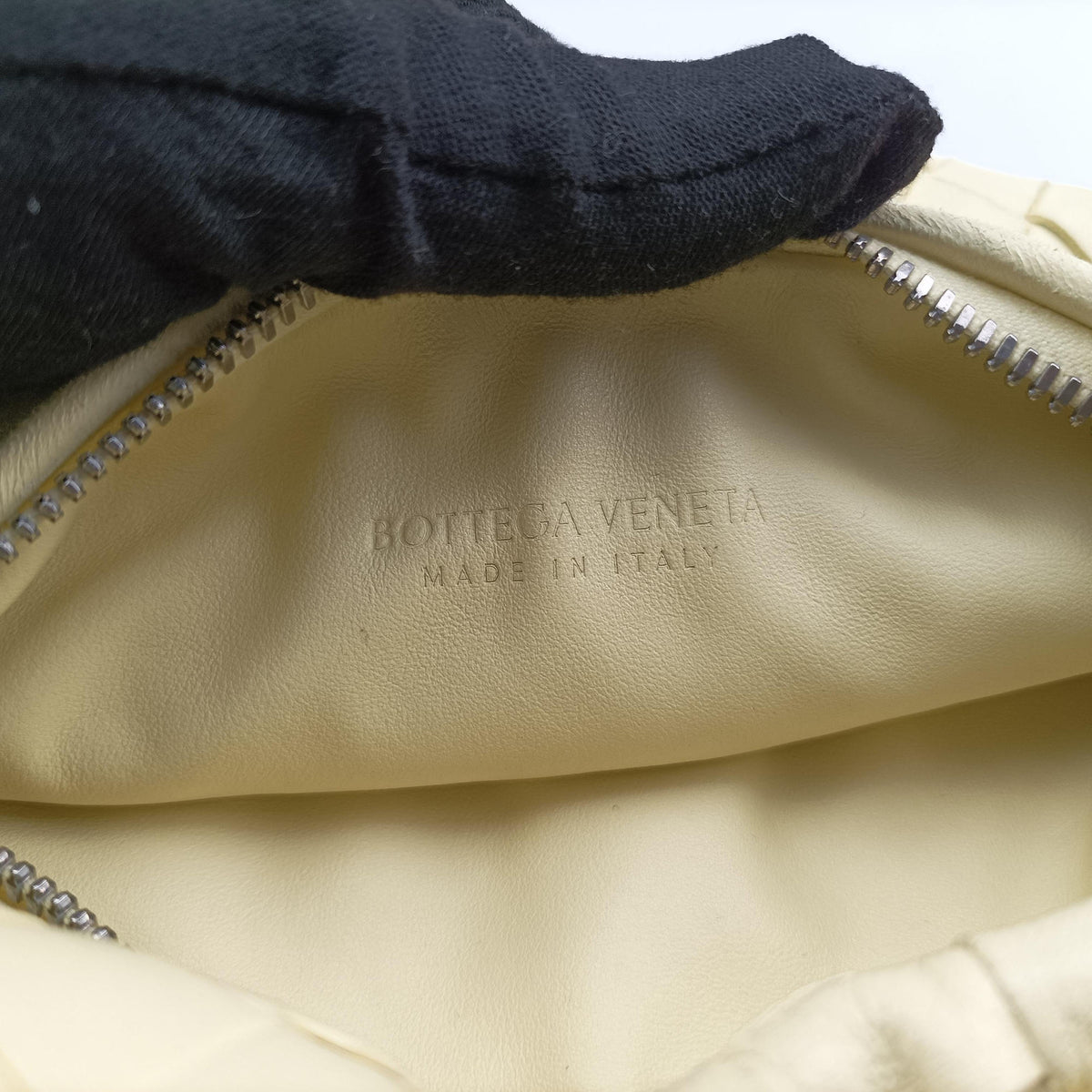 Secondhand Bottega Veneta The Jodie Yellow lambskin  handbag | stylenewstar