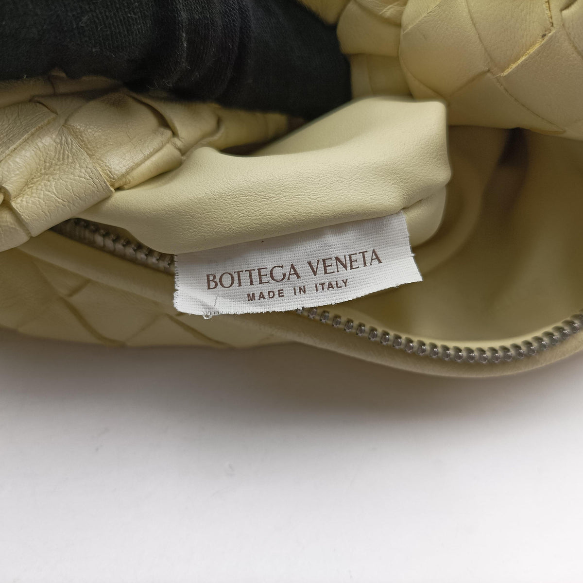 Secondhand Bottega Veneta The Jodie Yellow lambskin  handbag | stylenewstar