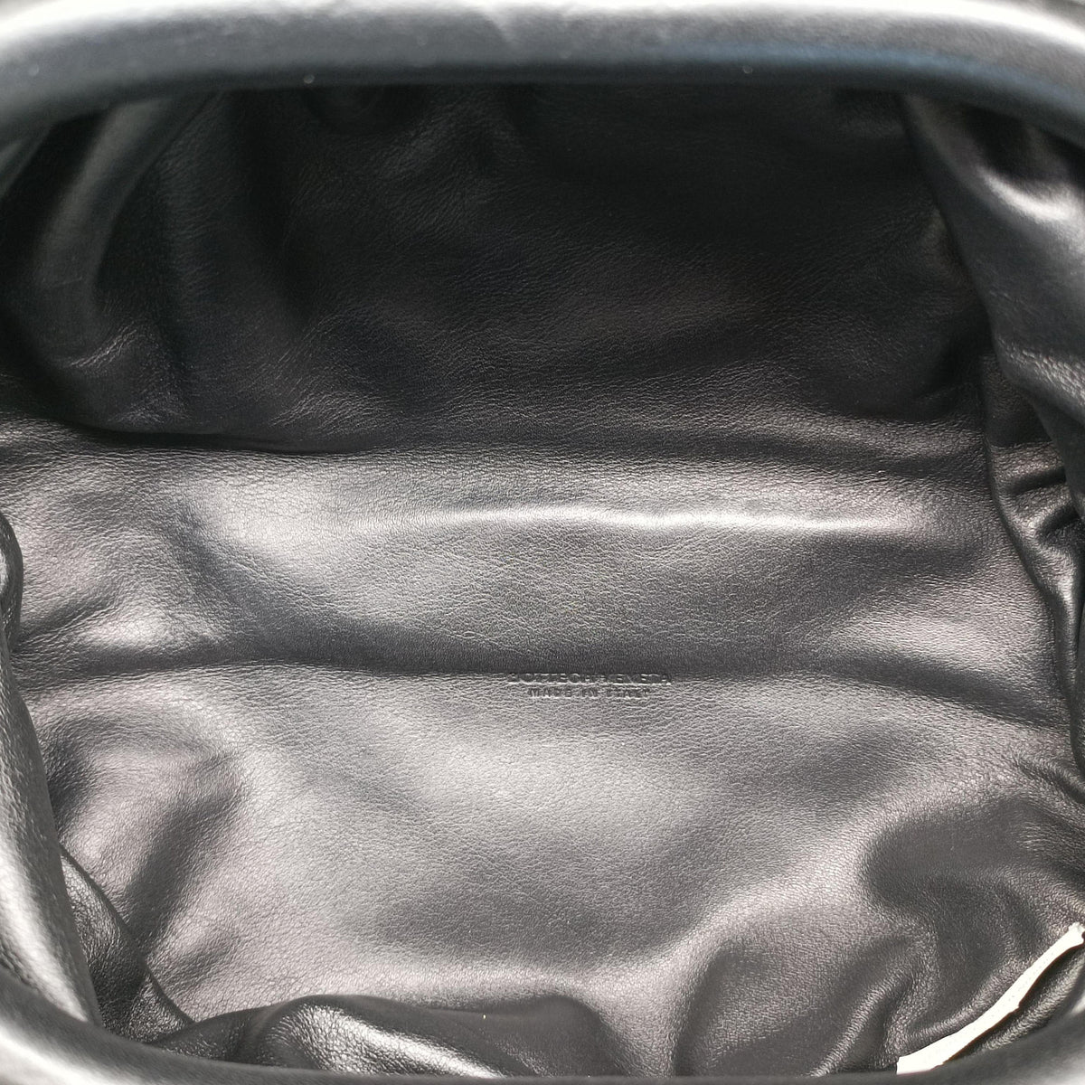 Secondhand Bottega Veneta The Chain Pouch Black Leather  bum bag/waist bag | stylenewstar