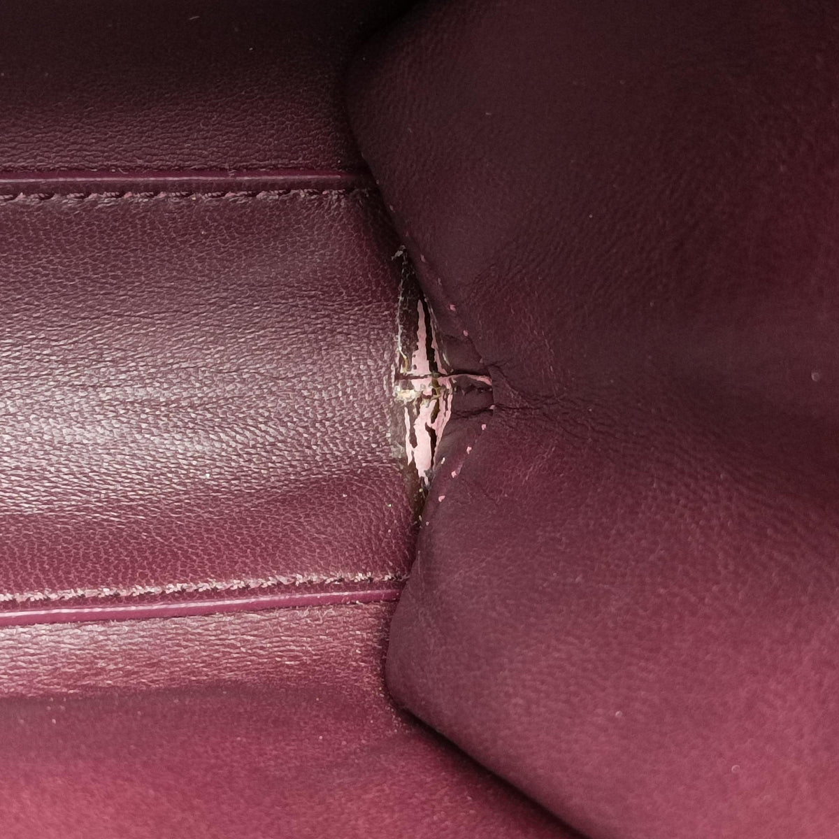 Pre-owned Bottega Veneta The Clip Burgundy Leather  shoulderbag | stylenewstar