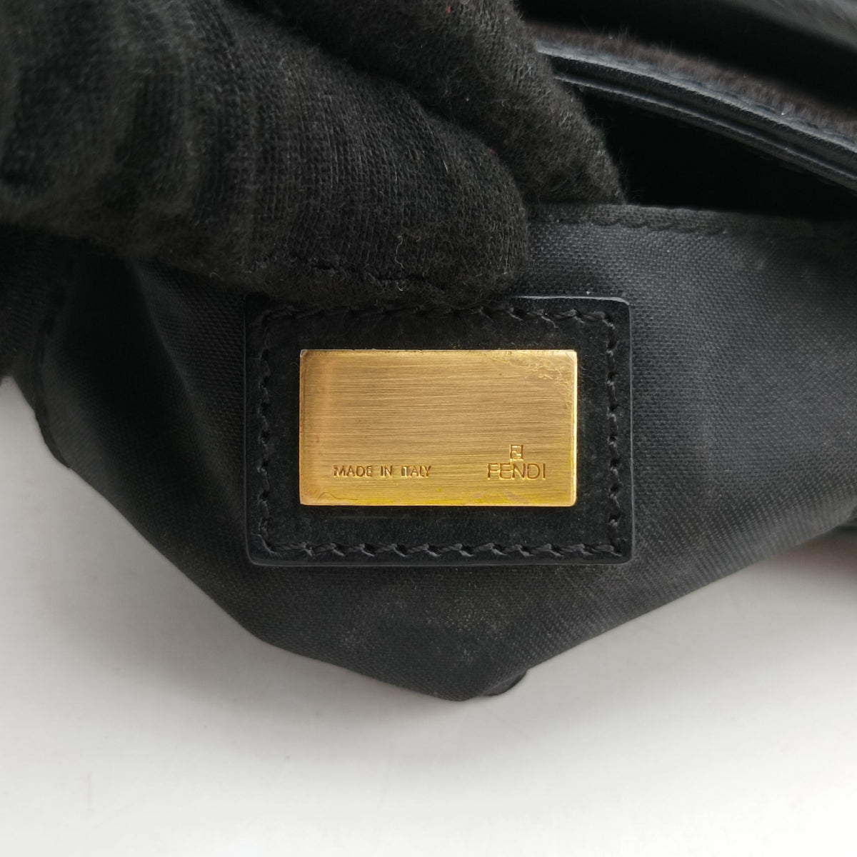 Vintage Fendi B Mix Black Leather×Fur 8BK038 handbag | stylenewstar