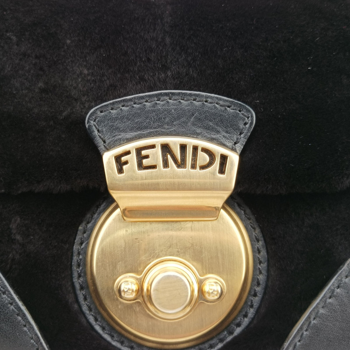 Vintage Fendi B Mix Black Leather×Fur 8BK038 handbag | stylenewstar