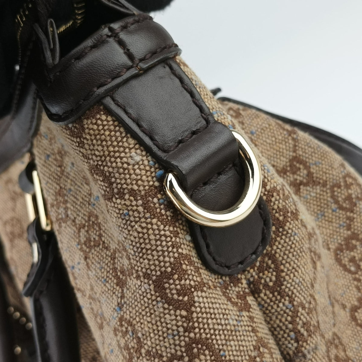 Pre-owned Gucci Sukey Beige×Brown canvas×leather 247902 handbag | stylenewstar