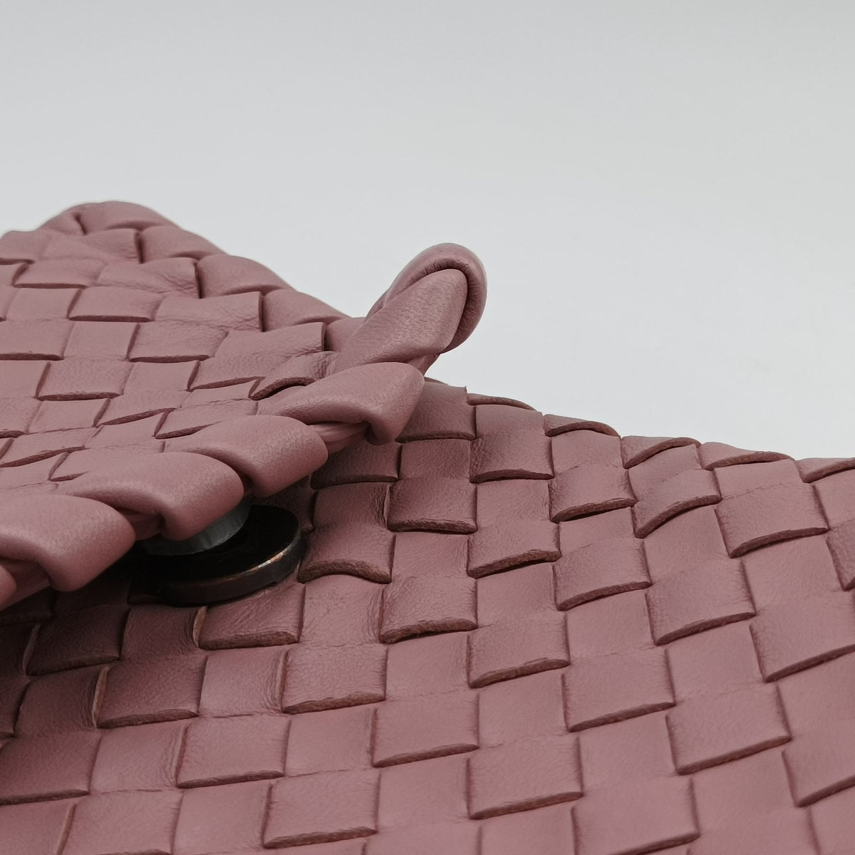 Pre-owned Bottega Veneta Intrecciato Olimpia Pink lambskin  shoulderbag | stylenewstar