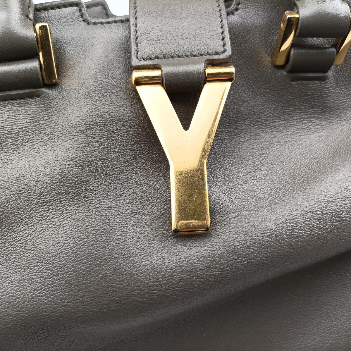 Pre-owned Yves Saint Laurent Y Ligne Petit Cabas Grey Leather 311210 handbag | stylenewstar