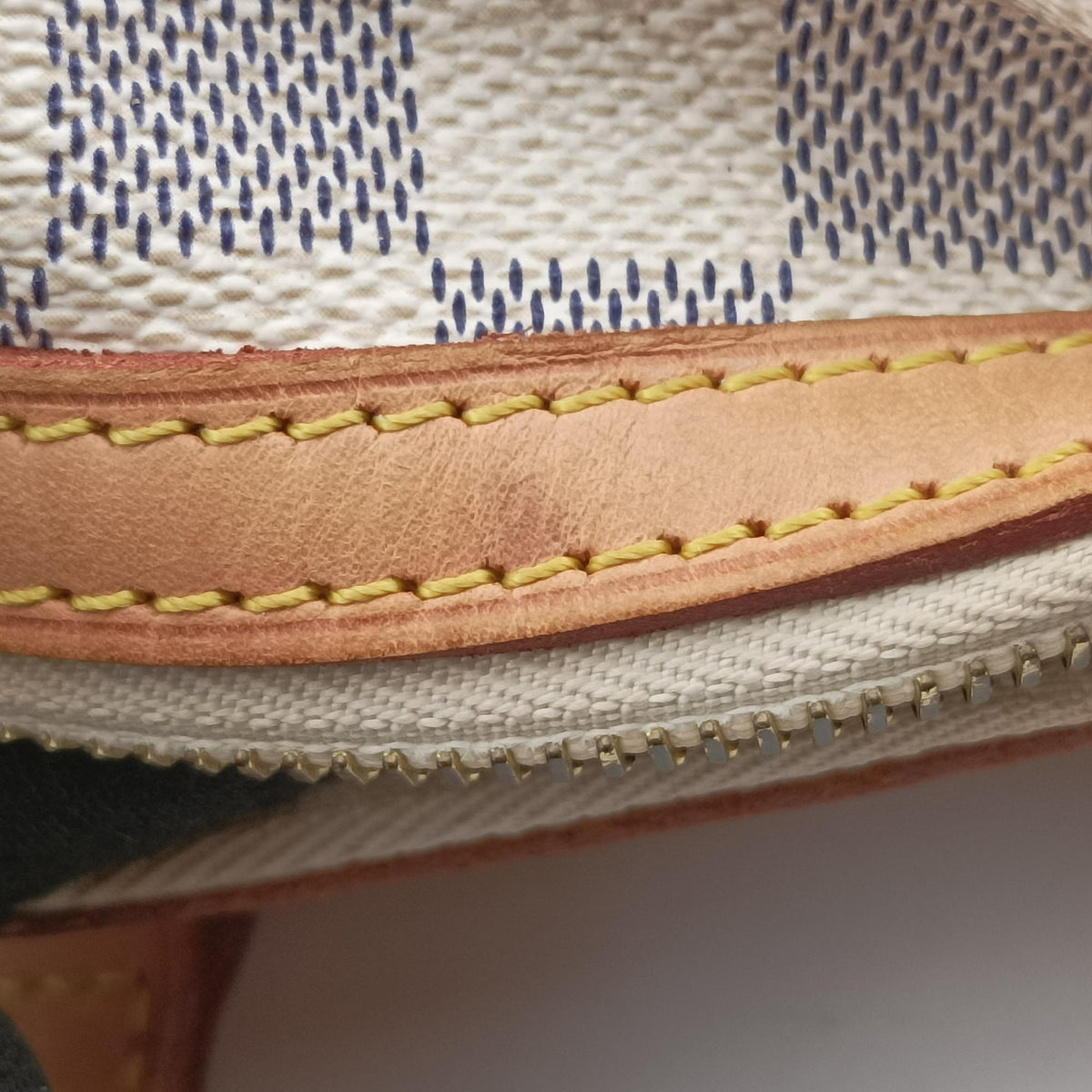 Pre-owned Louis Vuitton STRESA PM Azur Damier Canvas N42220 shoulderbag | stylenewstar