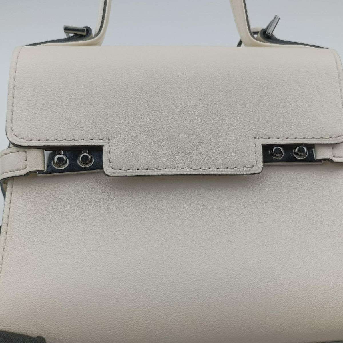 Pre-owned Delvaux Tampete White Leather  shoulderbag | stylenewstar