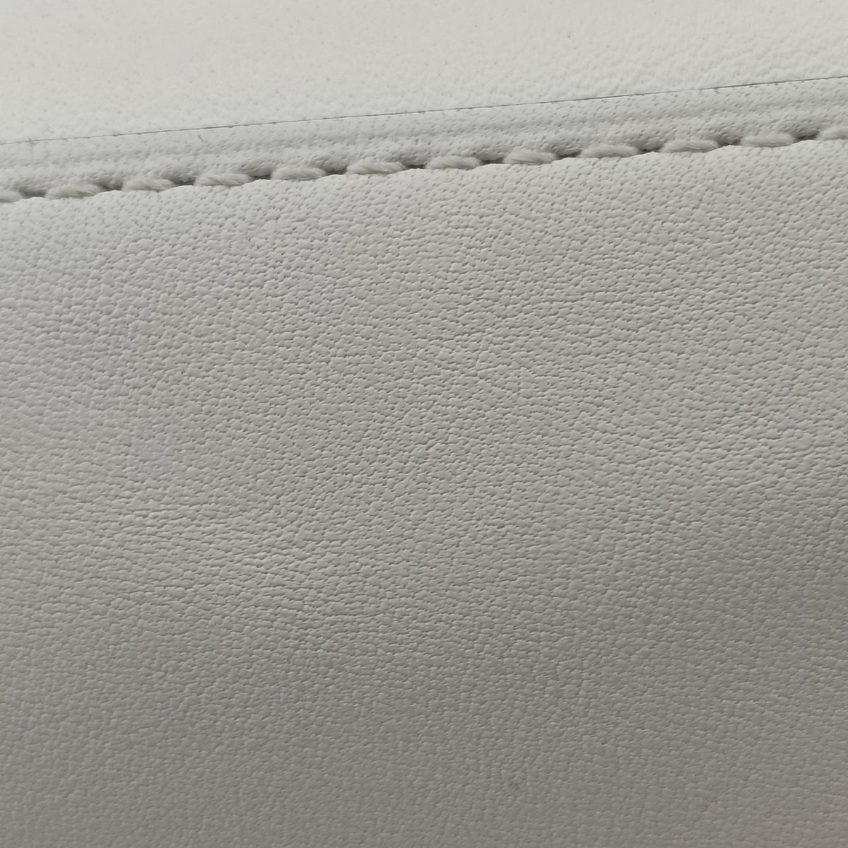 Pre-owned Delvaux Tampete White Leather  shoulderbag | stylenewstar