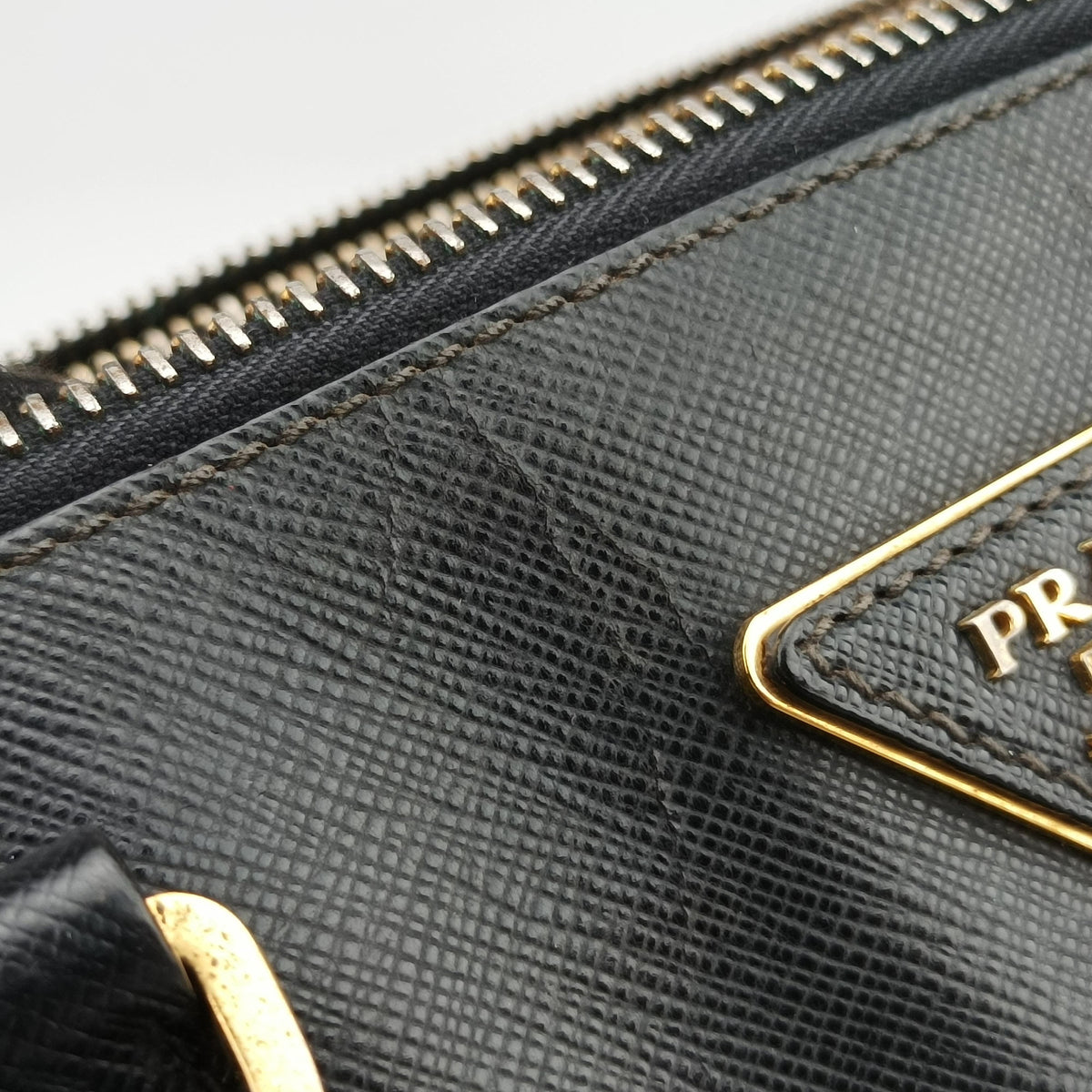 Secondhand Prada Galleria Black SAFFIANO Leather BN2274 shoulderbag | stylenewstar