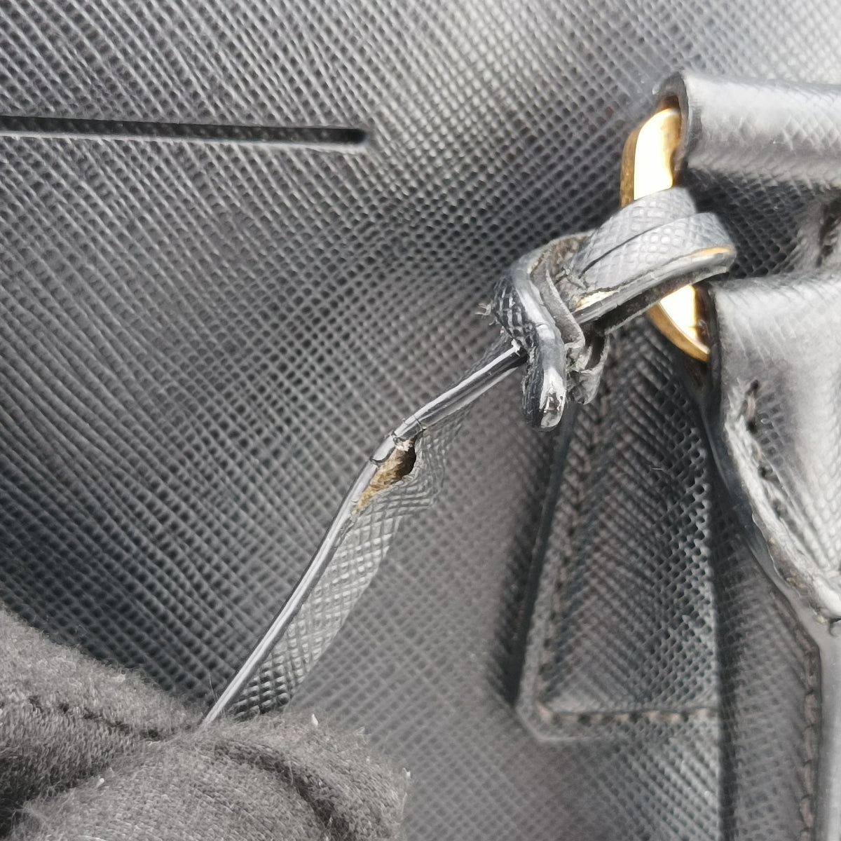 Secondhand Prada Galleria Black SAFFIANO Leather BN2274 shoulderbag | stylenewstar
