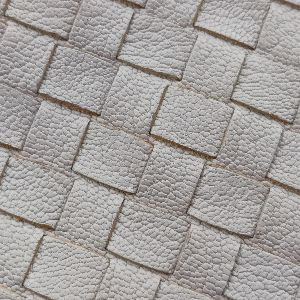 Vintage Bottega Veneta Intrecciato Light purple lambskin  shoulderbag | stylenewstar