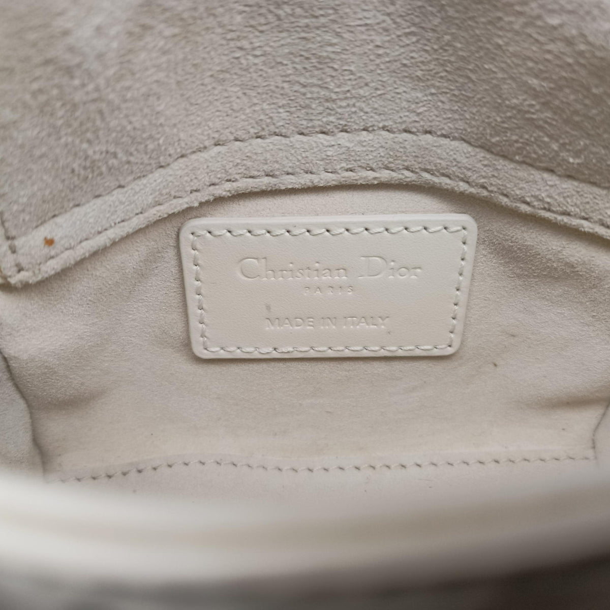 Pre-owned Christian Dior Lady Dior White leather  shoulderbag | stylenewstar