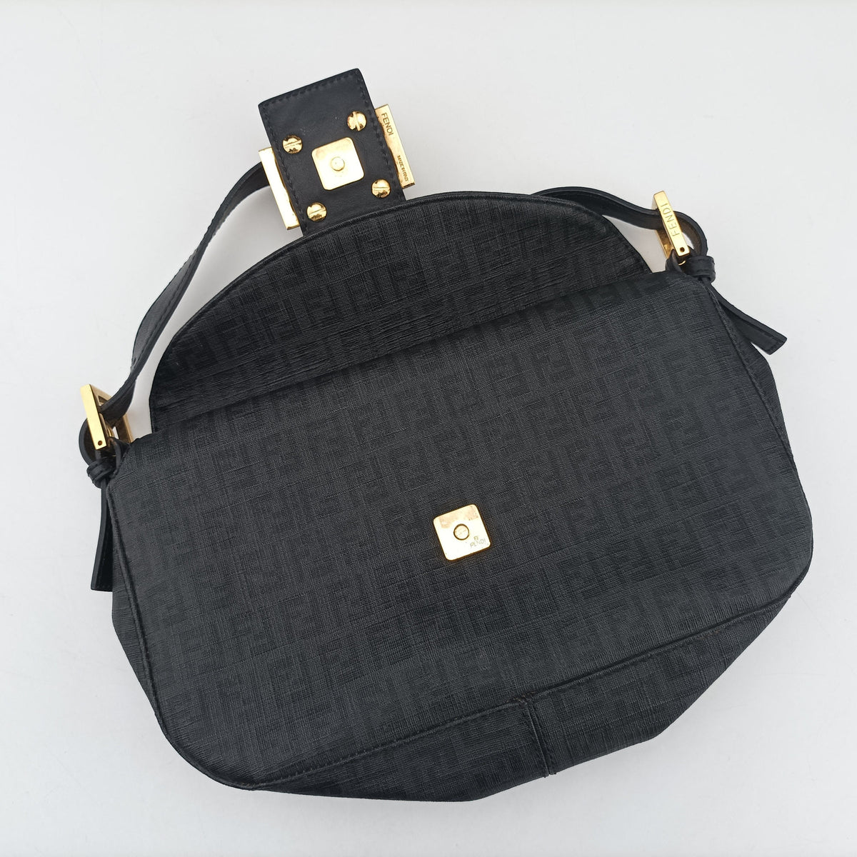 Secondhand Fendi Zucchino Baguette Black PVC Coated Canvas 8BR003 shoulderbag | stylenewstar
