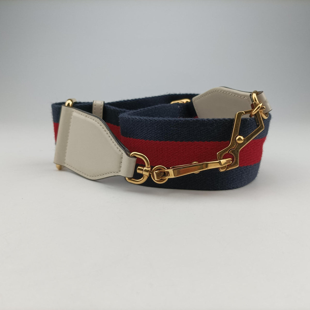 Pre-owned Gucci New Bamboo Multicolor Leather 675797 shoulderbag | stylenewstar
