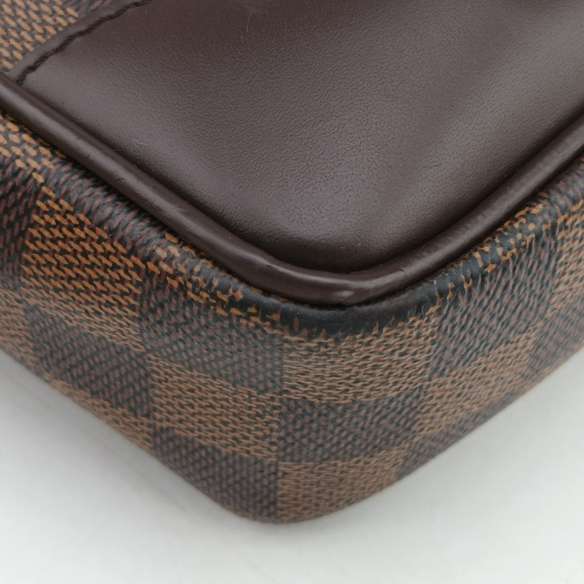 Pre-owned Louis Vuitton Porte Documents Voyage EBENE Damier Canvas N41124 handbag | stylenewstar