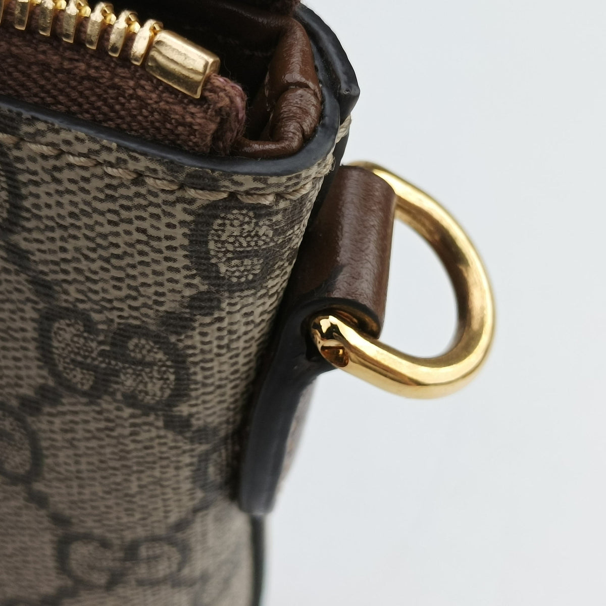 Pre-owned Gucci Interlocking G Messenger Beige × Brown PVC coated canvas× Leather 723306 crossbodybag | stylenewstar