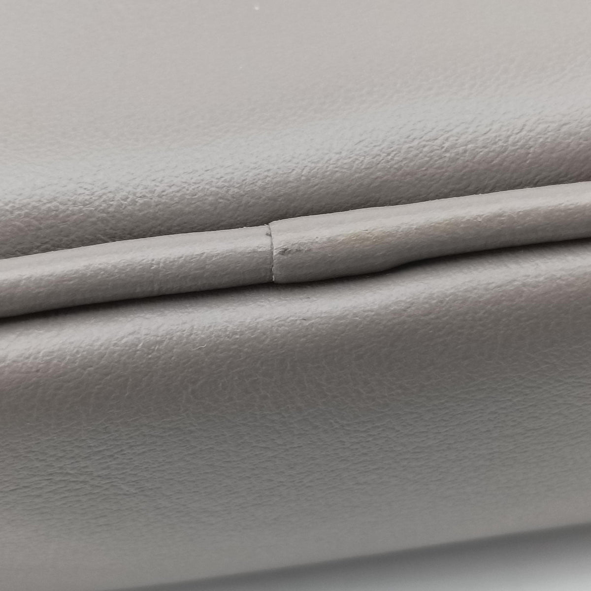 Pre-owned Miu Miu Beau Micro Grey Leather  handbag | stylenewstar