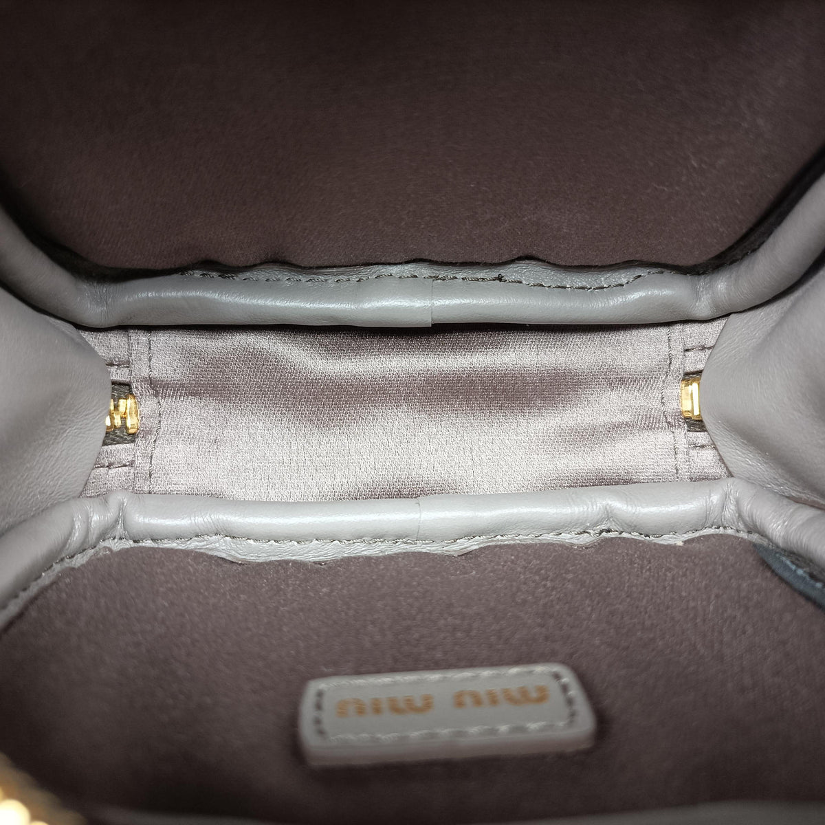 Pre-owned Miu Miu Beau Micro Grey Leather  handbag | stylenewstar