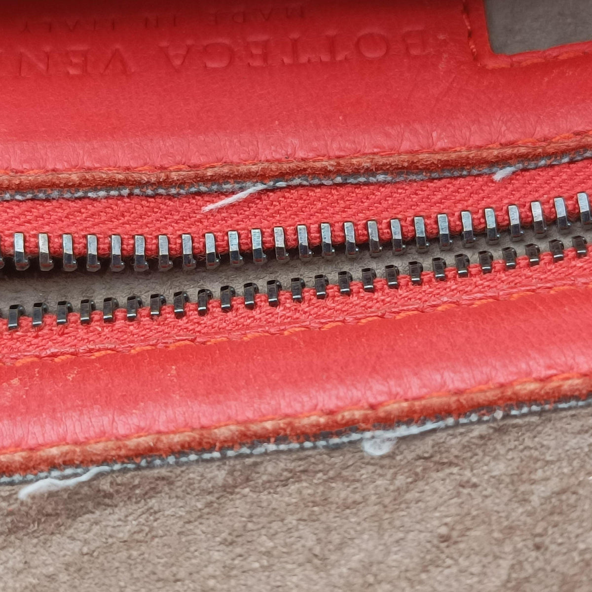 Secondhand Bottega Veneta NODINI Intrecciato Red lambskin  shoulderbag | stylenewstar